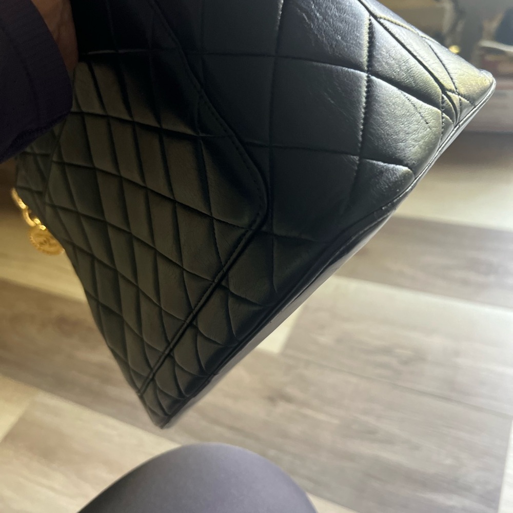 Chanel Caviar Tote Black - Picture 7 of 12